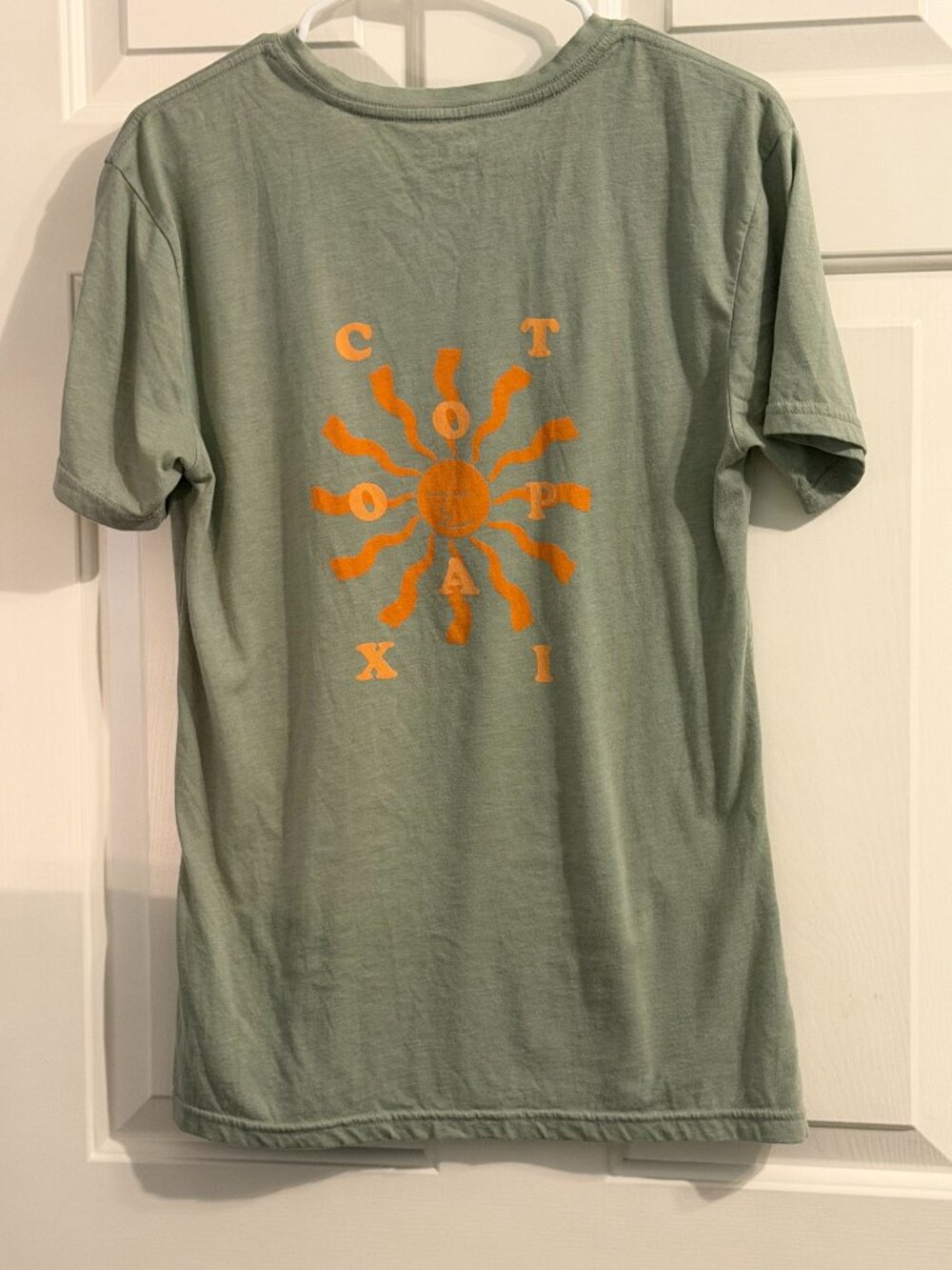🌞 Cotopaxi Women’s Happy Day Graphic Tee – Women's Medium
